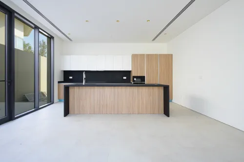 6 Bedrooms Villa in Umm Suqeim 2 Villas