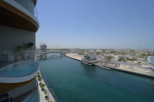 3 Bedrooms Apartment in Jumeirah 2