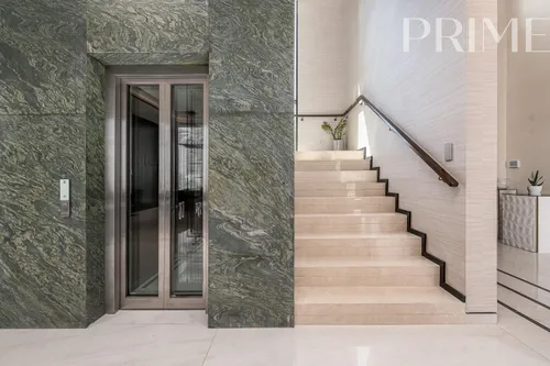 5 Bedrooms Villa in Pearl Jumeirah Villas