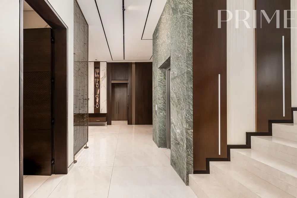 5 Bedrooms Villa in Pearl Jumeirah Villas
