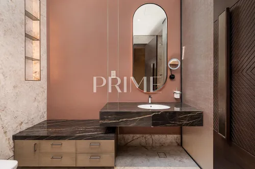 5 Bedrooms Villa in Pearl Jumeirah Villas