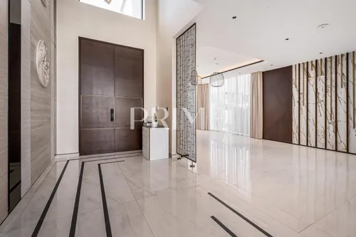 5 Bedrooms Villa in Pearl Jumeirah Villas
