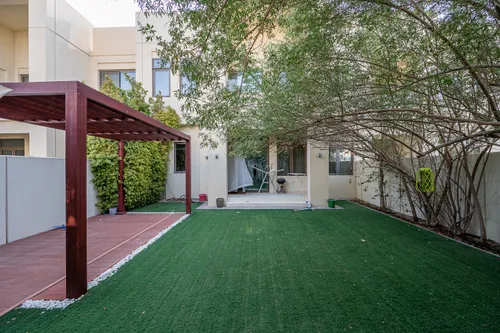 3 Bedrooms Villa in Mira Oasis 3