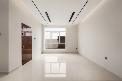 3 Bedrooms Villa in Al Aweer 1