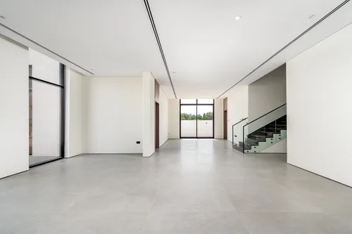 5 Bedrooms Villa in Al Khawaneej 1