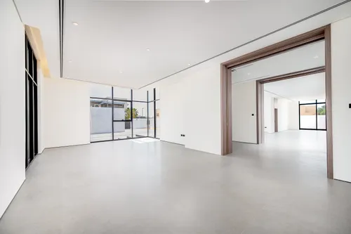 5 Bedrooms Villa in Al Khawaneej 1