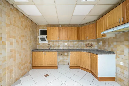 2 Bedrooms Apartment in New Zubaidi Building