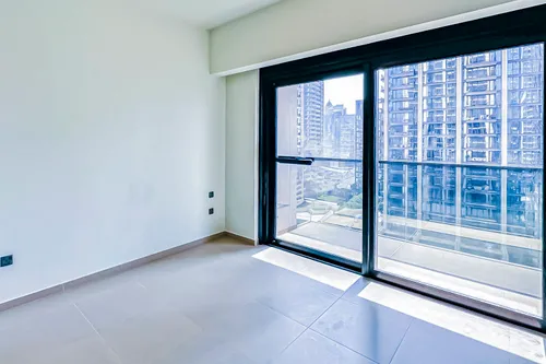 3 Bedrooms Apartment in Act One Act Two Tower 2