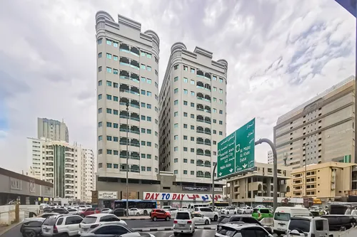2 Bedrooms Apartment in New Zubaidi Building