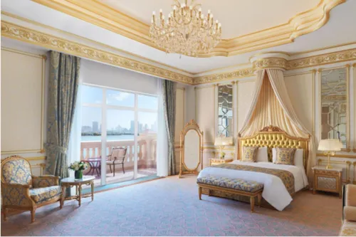 5 Bedrooms Apartment in Raffles The Palm