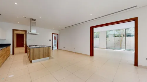 5 Bedrooms Villa in Umm Suqeim 3 Villas